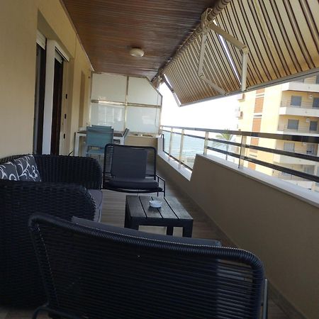 Atico Frente Al Mar Con Parking Para 5 Personas Calafell Exterior photo
