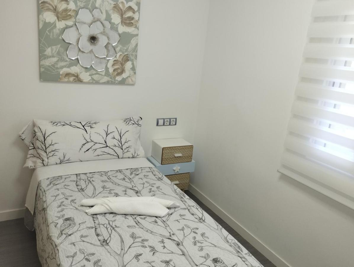 Atico Frente Al Mar Con Parking Para 5 Personas Calafell Exterior photo