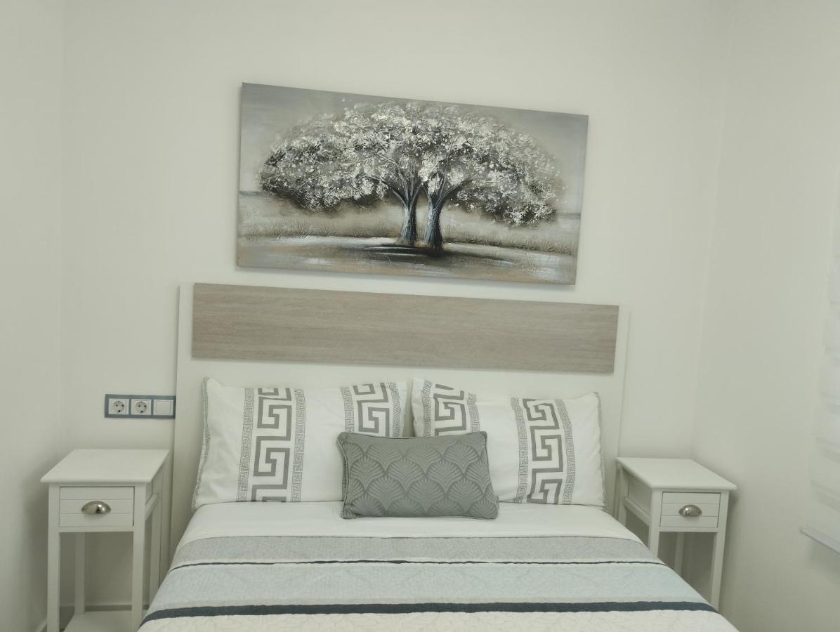 Atico Frente Al Mar Con Parking Para 5 Personas Calafell Exterior photo